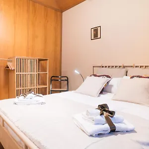 casa-napoletana-spaccanapoli.hotels-amalfi.com/