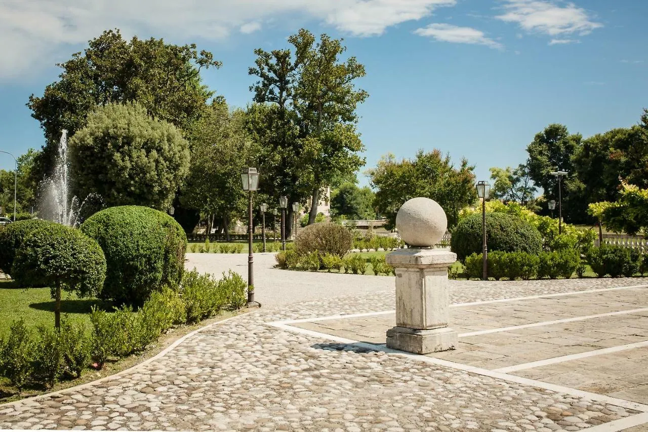 Villa Volpi Mogliano Veneto 0*,  Italy