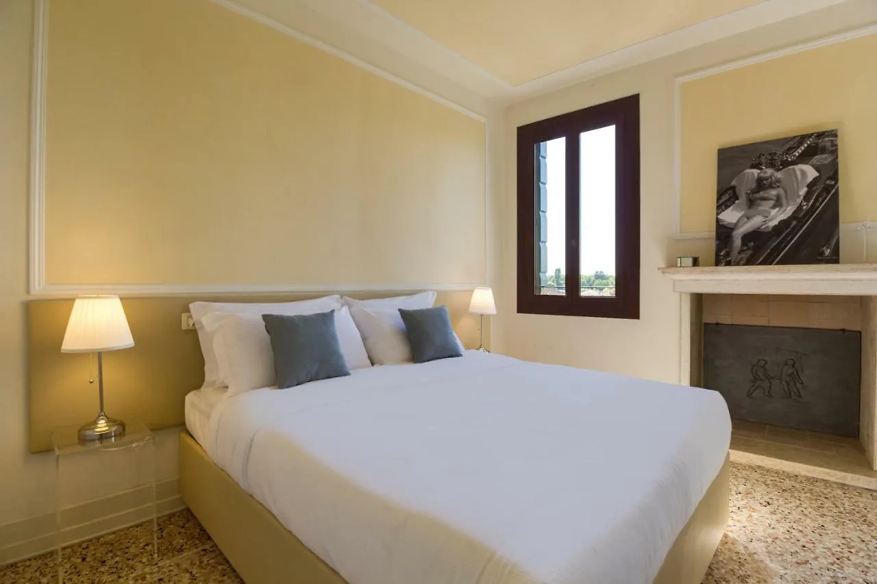 Apartment Villa Volpi Mogliano Veneto Italy